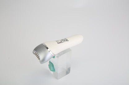 7-in-1 Women Electric Shaver – Full Body Hair Removal Kit